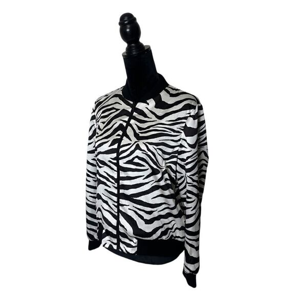 Alice + Olivia Reversible Zebra Feminist Bomber Jacket NWT Size Large - Picture 12 of 17